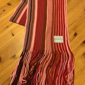 Woman’s multi-color scarf. 6’ x 9”w